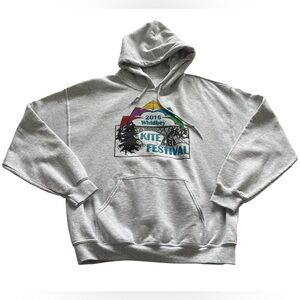 Light Grey Gildan 2016 Whidbey Kite Festival Hoodie Unisex Large